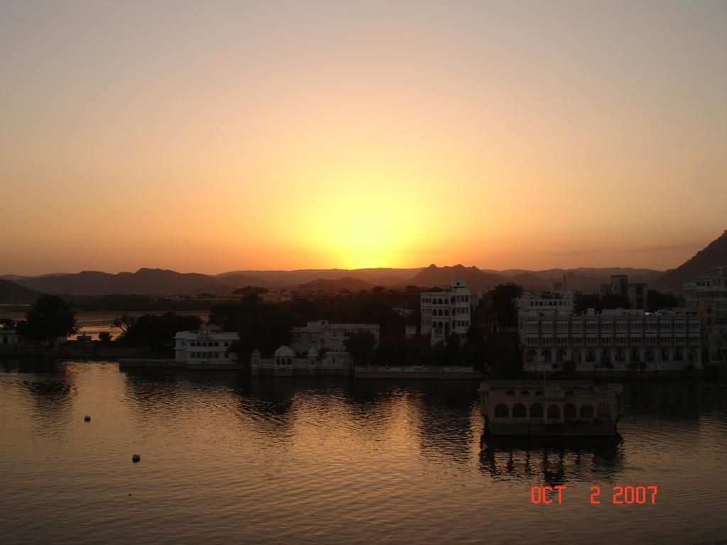 Hotel Raj Niwas Udajpur Exteriér fotografie
